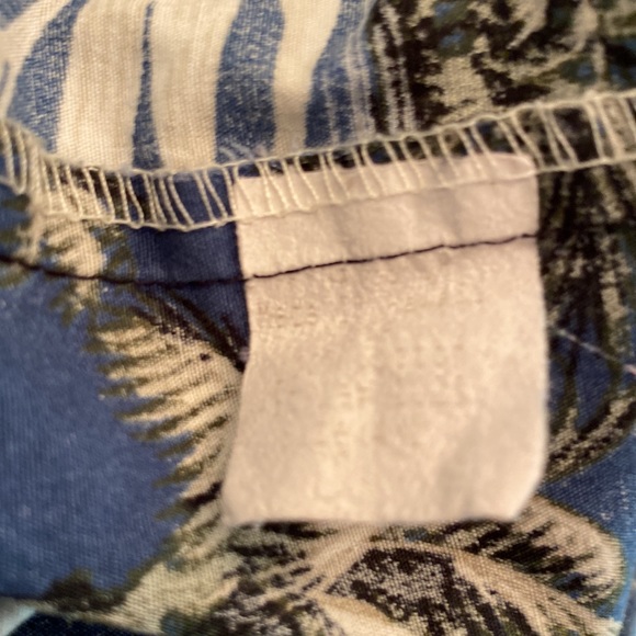 RJC LTD Hawaiian men’s shirt. Short sleeve Size 4XL - Picture 6 of 8